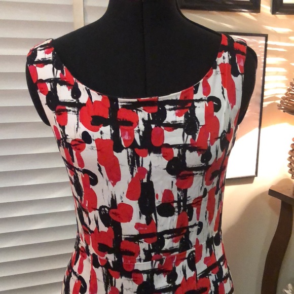 Bundle deal 2 x Retro stunning dresses . Both quirky in their own way - quality - Picture 3 of 12